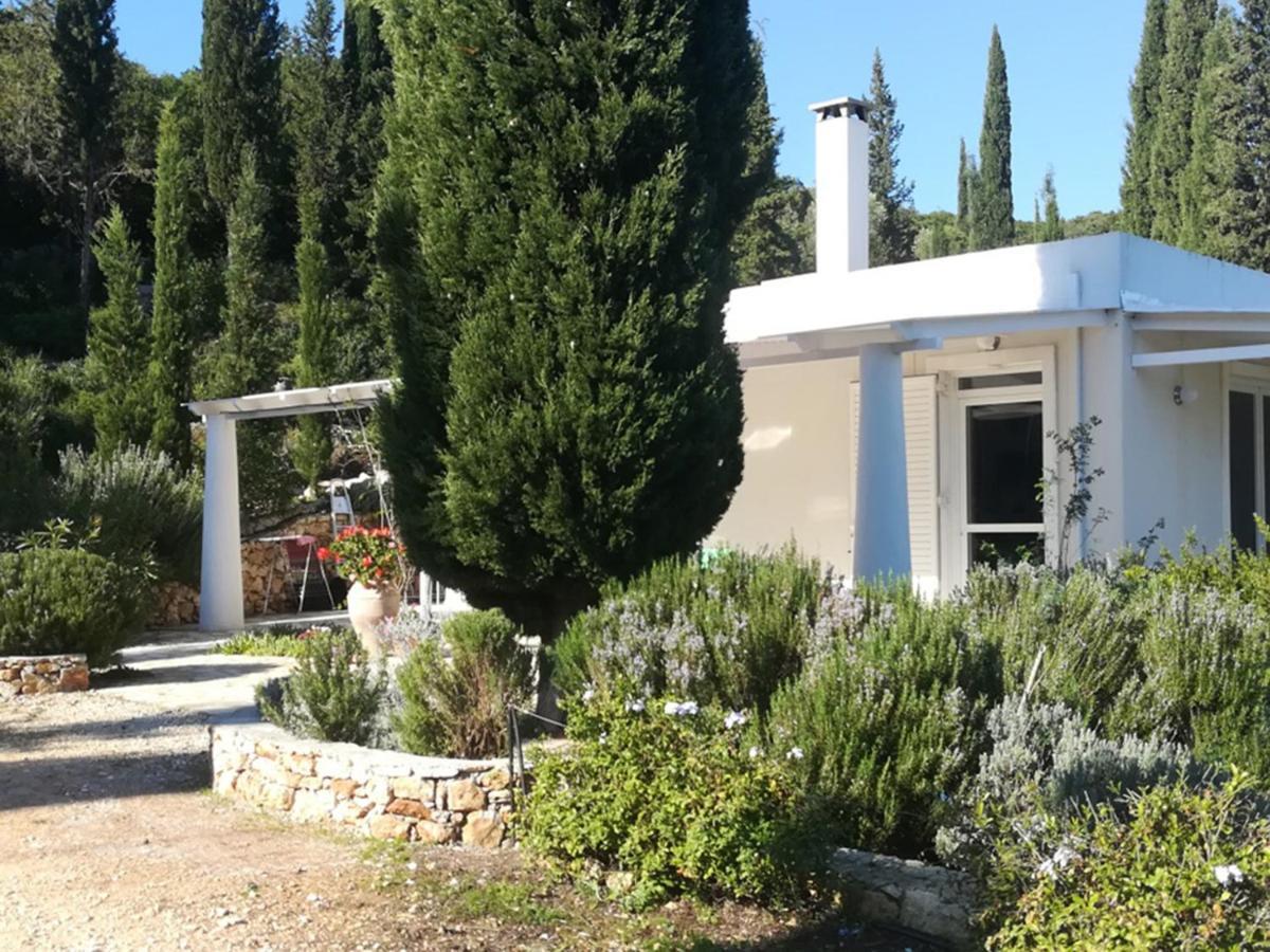 Villa Buras Skinaria Exterior photo