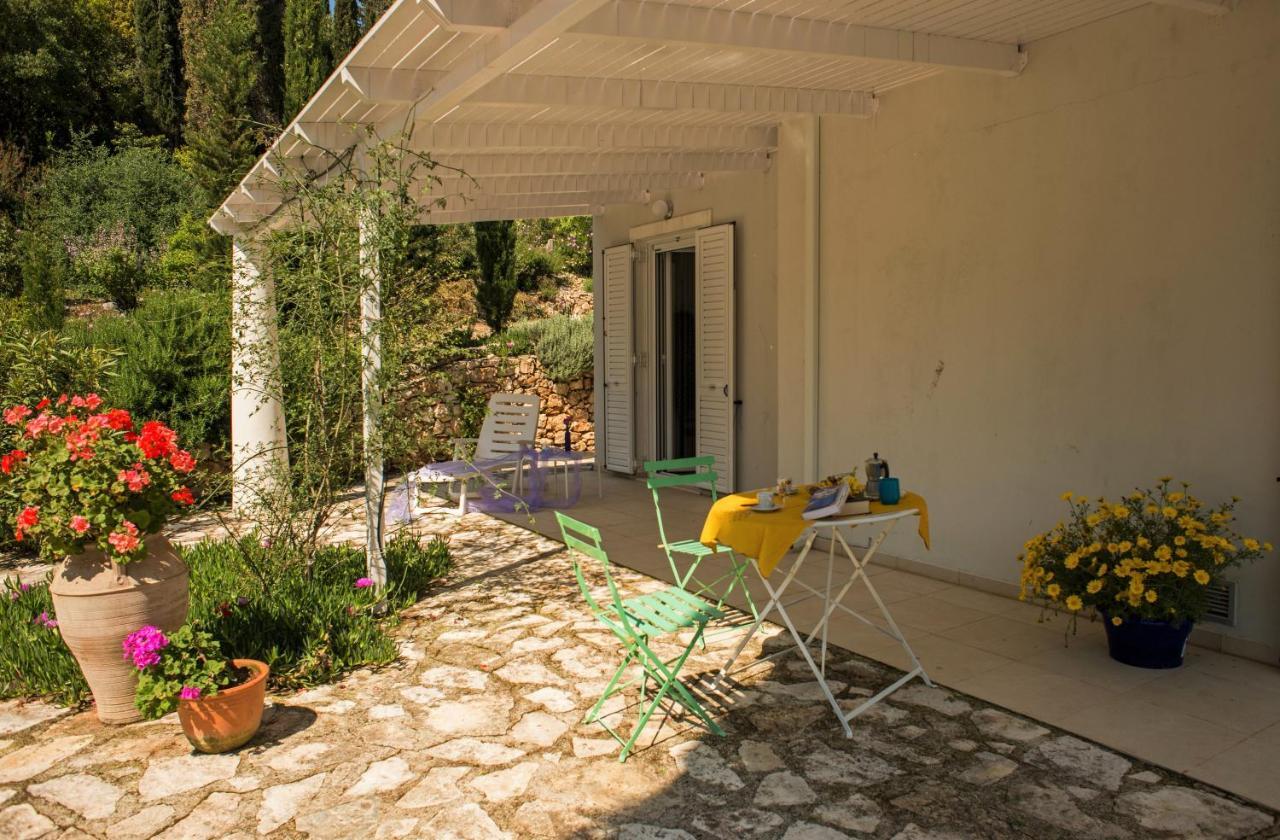 Villa Buras Skinaria Exterior photo